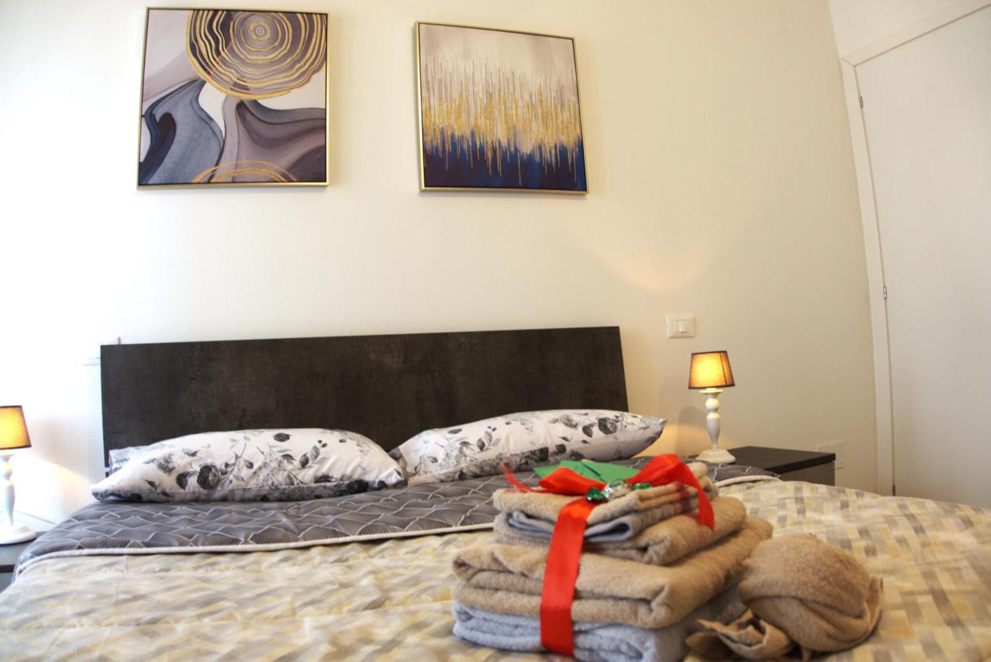 Dimora Del Sole - Civico 13 Otel LʼAquila Dış mekan fotoğraf