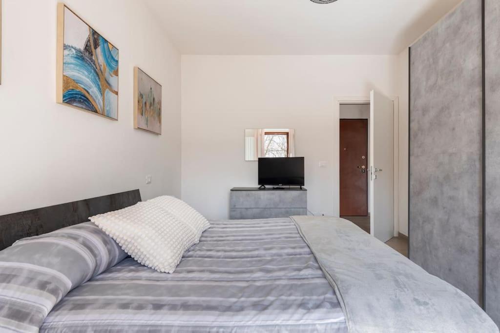 Dimora Del Sole - Civico 13 Otel LʼAquila Dış mekan fotoğraf